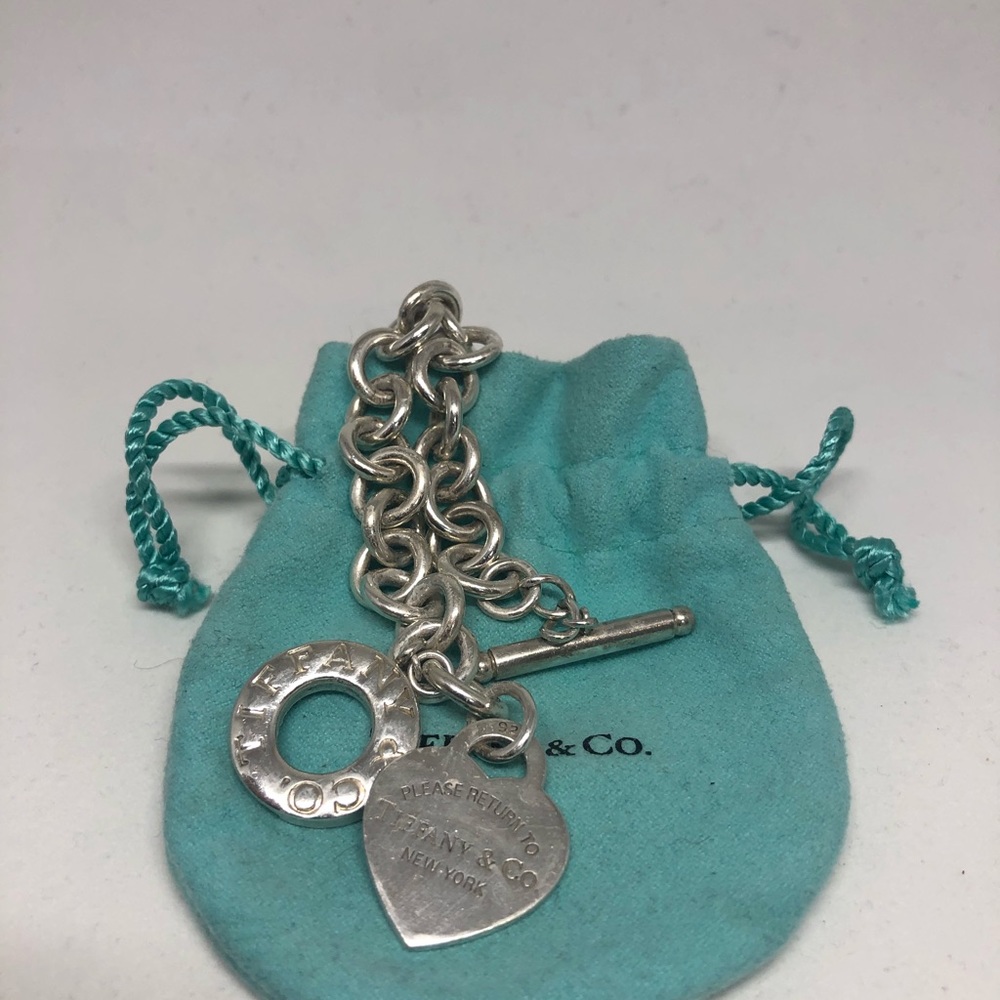 Auth. Tiffany & Co. Return to Tiffany ❤️ tag charm - Picture 2 of 5